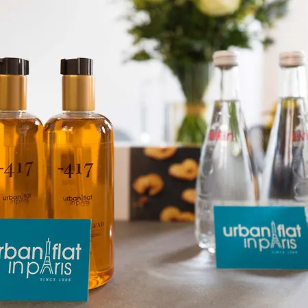 Appartamento Urbanflat 69 - Authentic Parisian In The Center Of Parigi